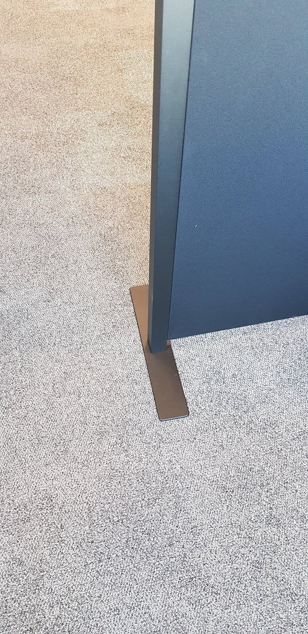 Stay Safe screen 120 x 170