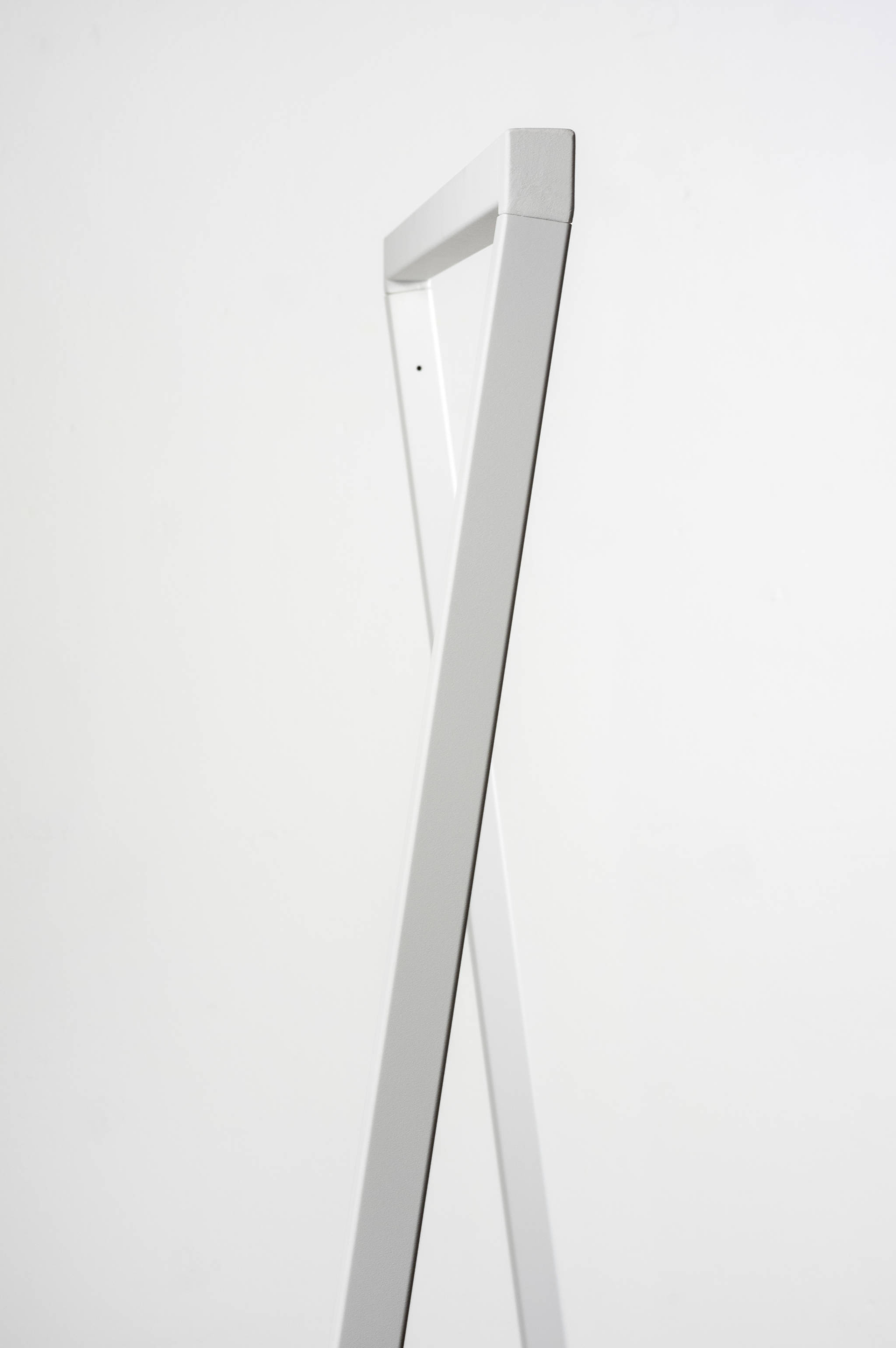 Coat Rack Butler - White / 102 cm   